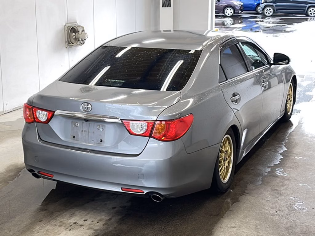 TOYOTA MARK X