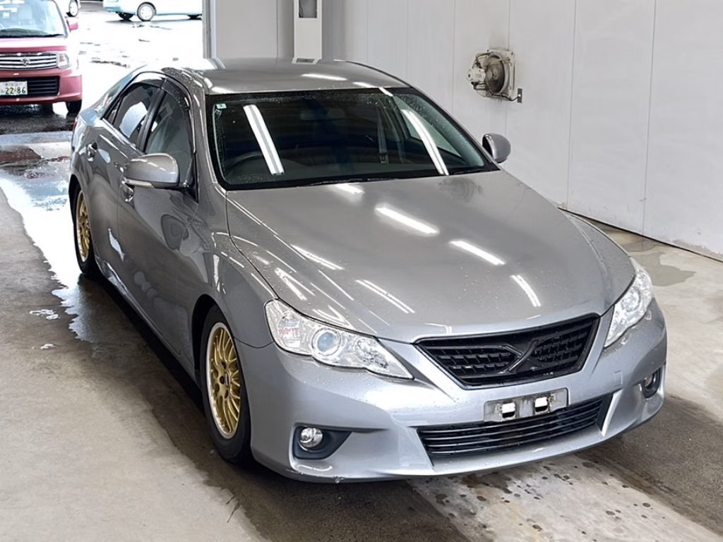 TOYOTA MARK X