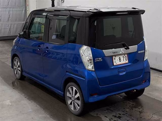 MITSUBISHI EK SPACE