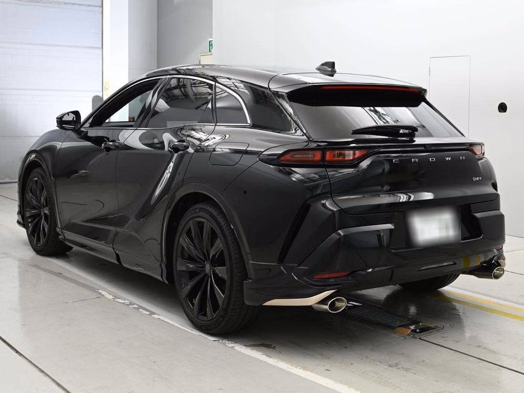 TOYOTA CROWN