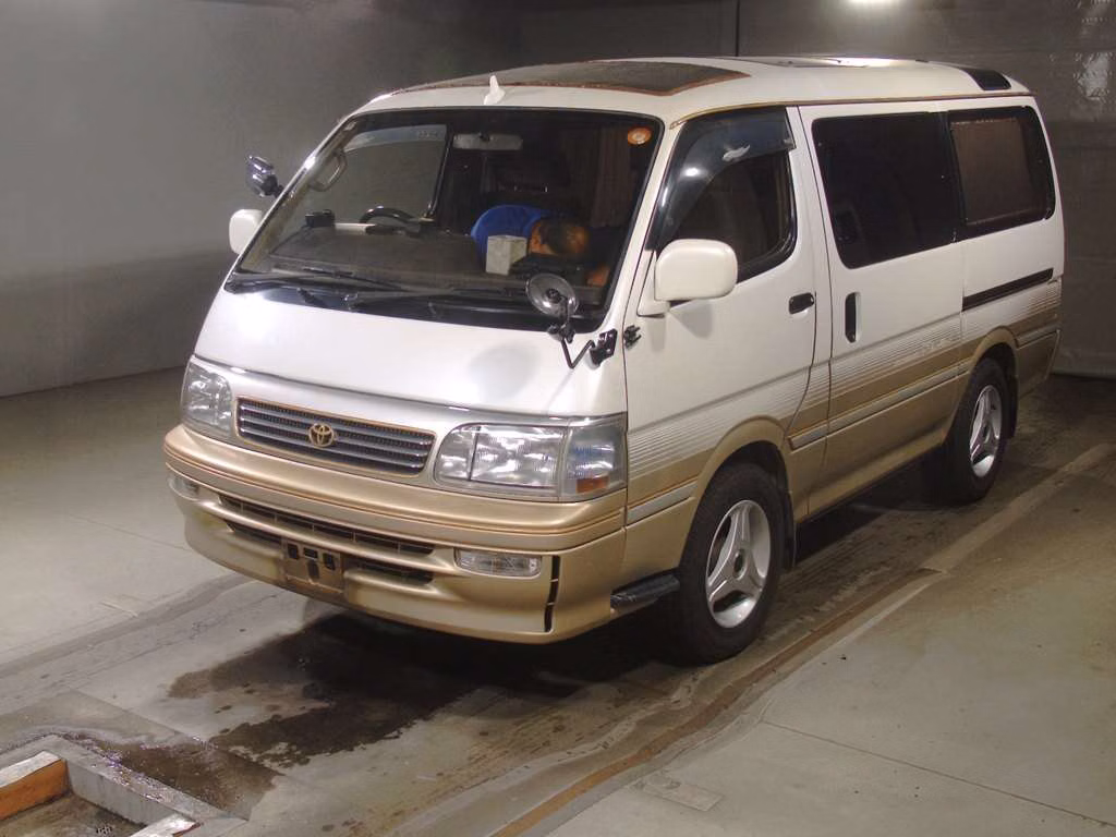 Toyota Hiace