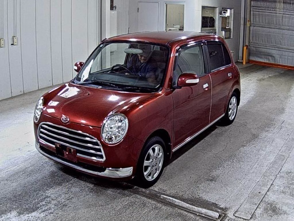 DAIHATSU MIRA GINO