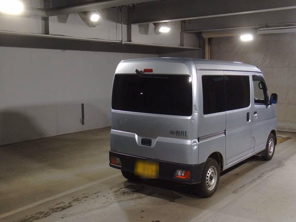 DAIHATSU ATRAI
