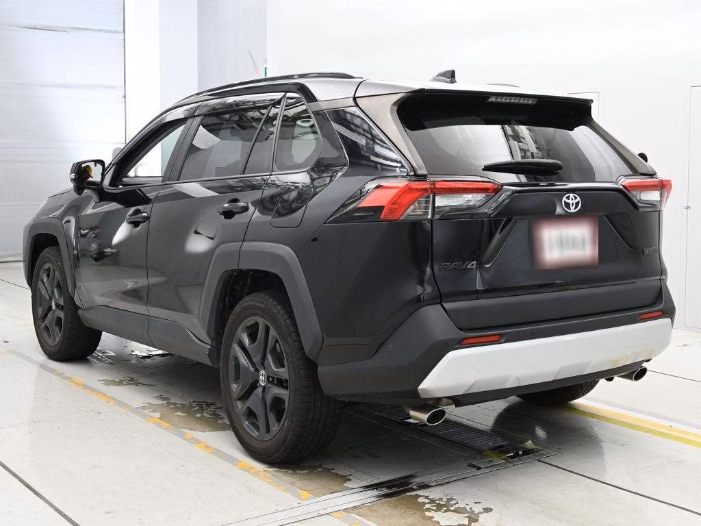 TOYOTA RAV4
