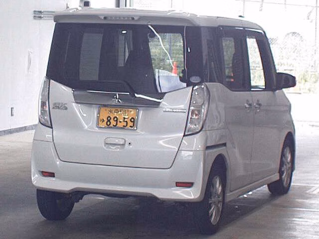 MITSUBISHI EK SPACE