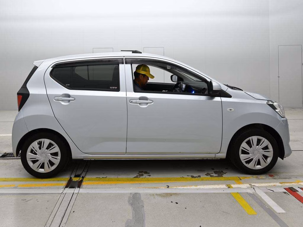 TOYOTA PIXIS EPOCH