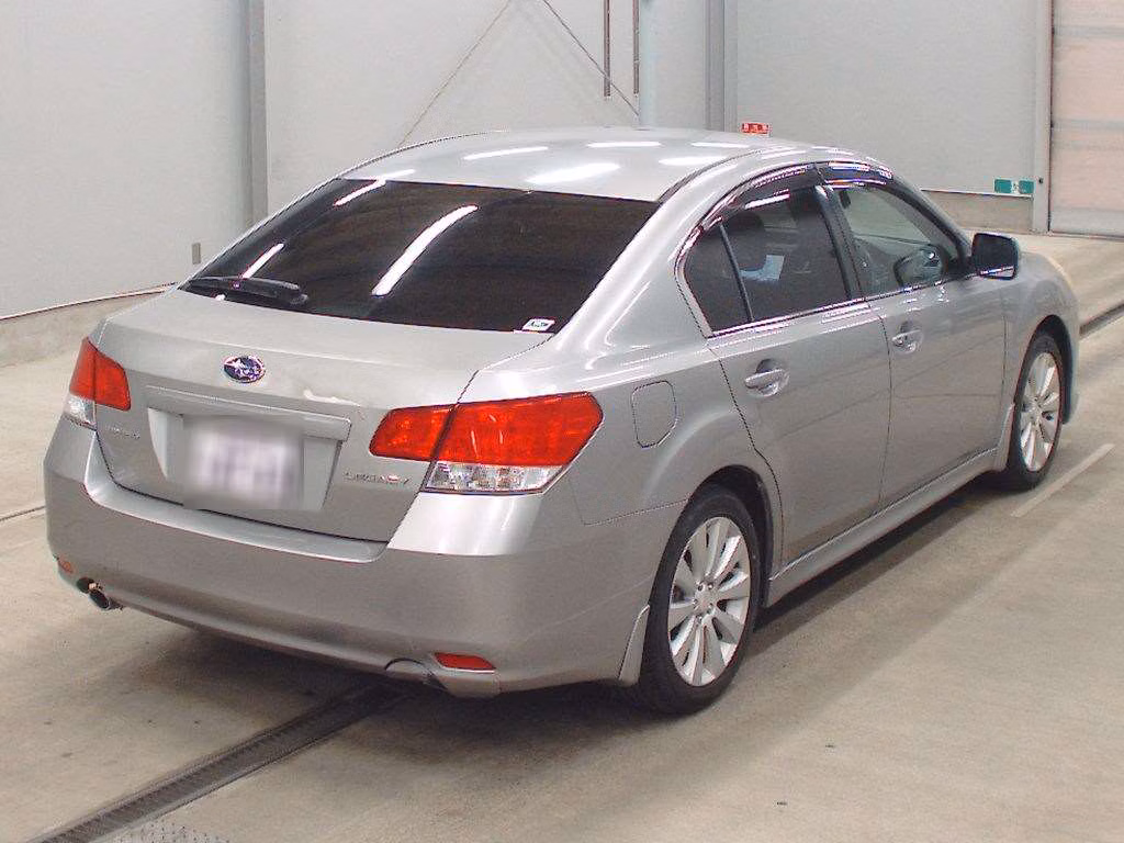SUBARU LEGACY B4