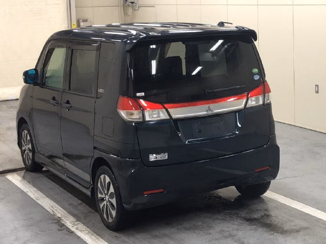 MITSUBISHI DELICA D:2