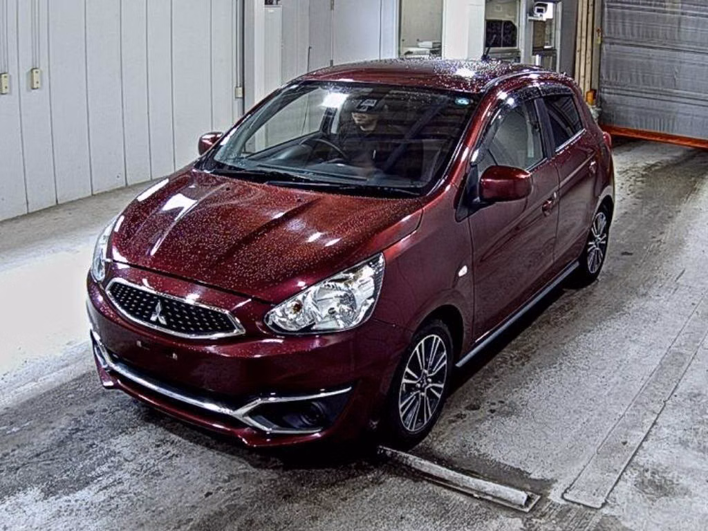 MITSUBISHI MIRAGE