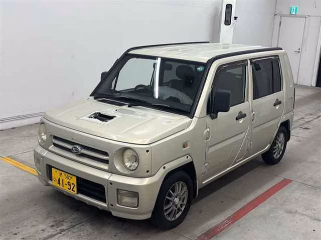 DAIHATSU NAKED