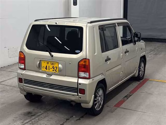 DAIHATSU NAKED