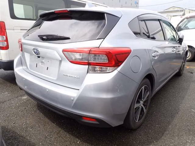 SUBARU IMPREZA