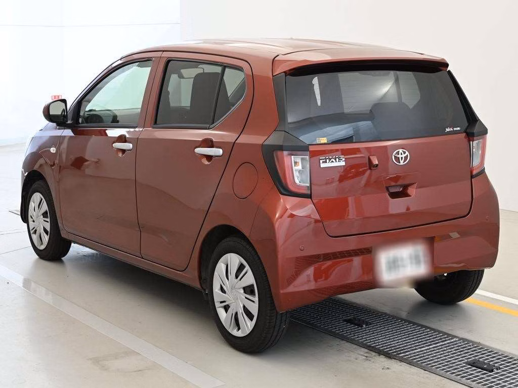 TOYOTA PIXIS EPOCH