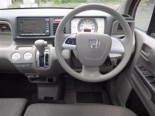 HONDA LIFE