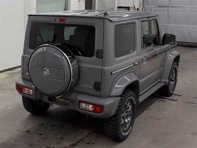 SUZUKI JIMNY SIERRA