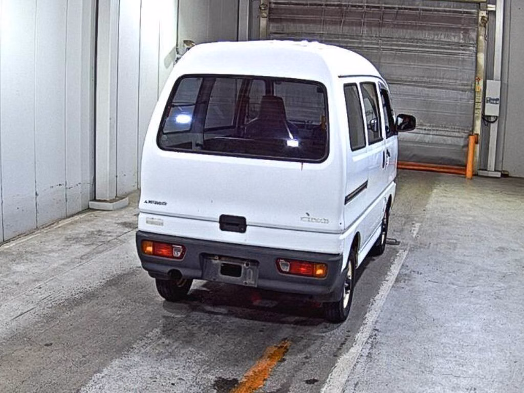 MITSUBISHI MINICAB