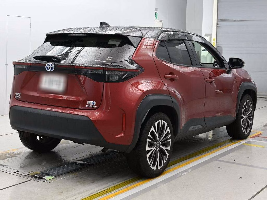 TOYOTA YARIS CROSS