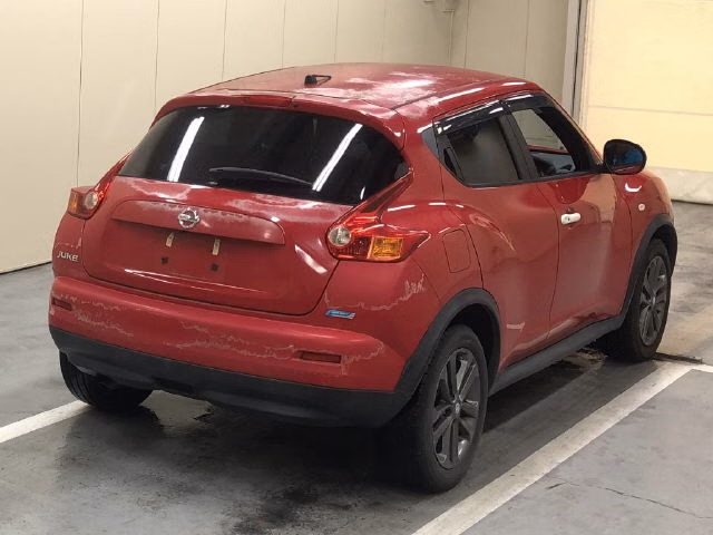 NISSAN JUKE