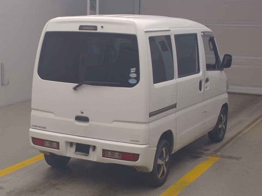 MITSUBISHI MINICAB