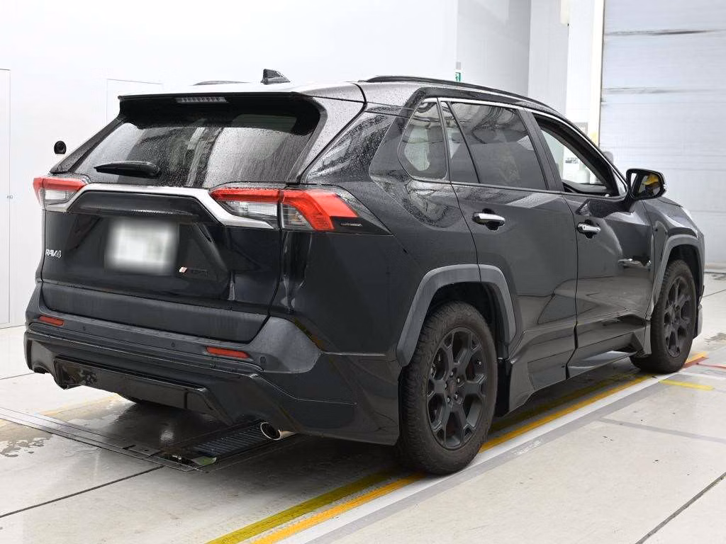 TOYOTA RAV4