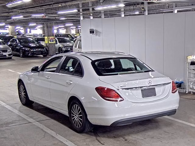 MERCEDES-BENZ C-CLASS