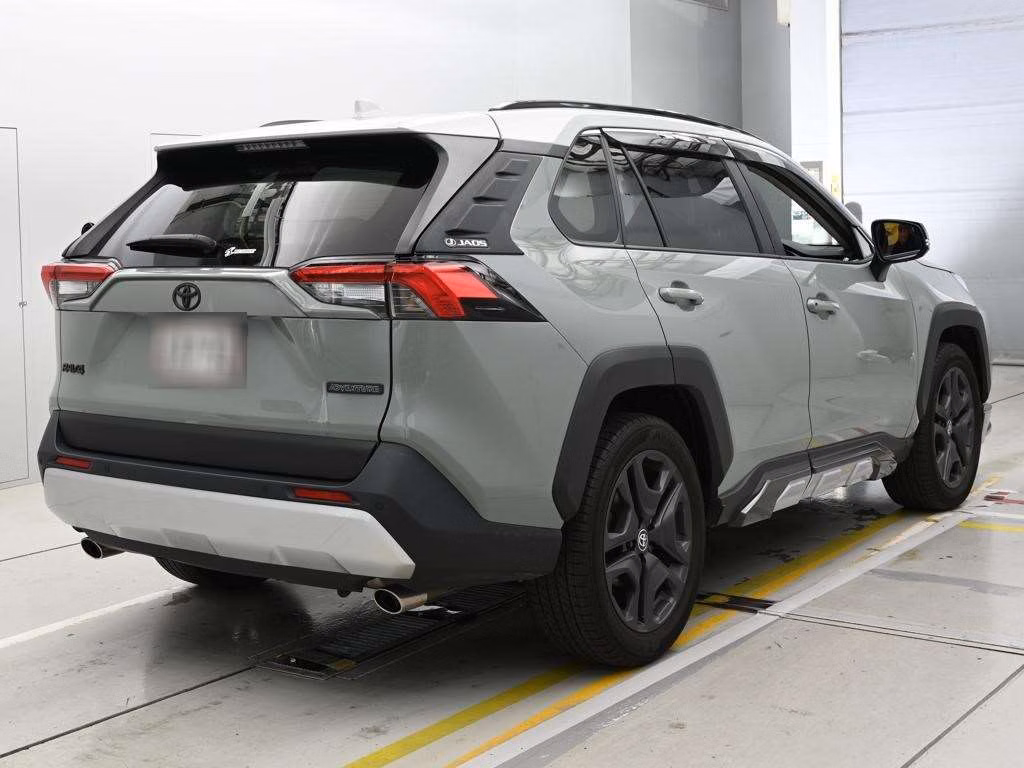 TOYOTA RAV4