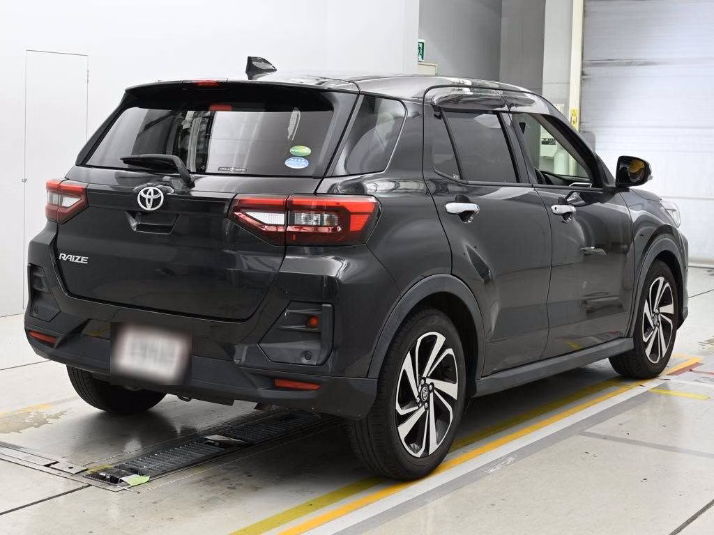 TOYOTA RAIZE