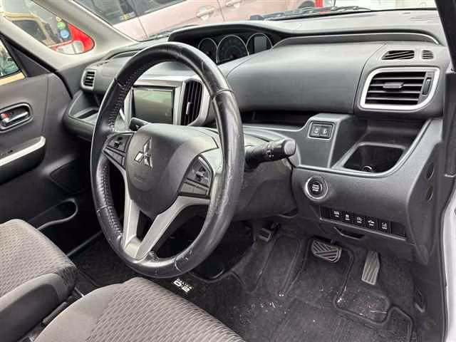 MITSUBISHI DELICA D:2