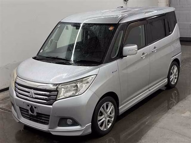 MITSUBISHI DELICA D:2
