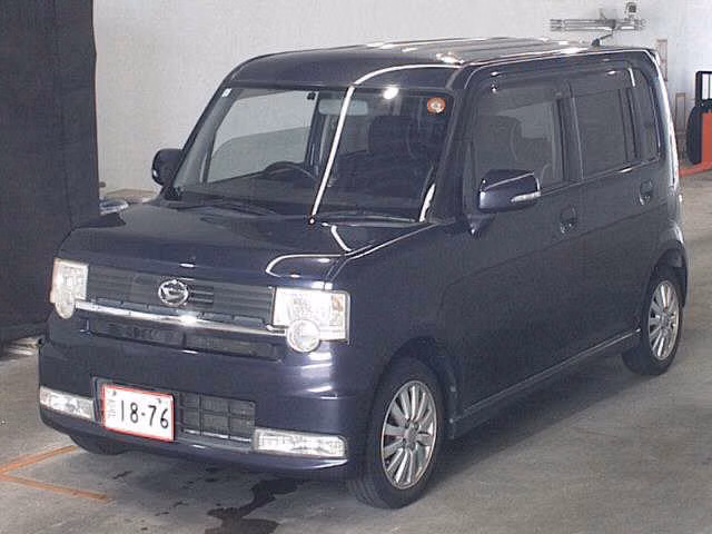 DAIHATSU MOVE CONTE