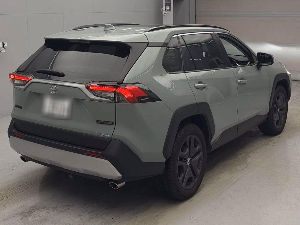 TOYOTA RAV4