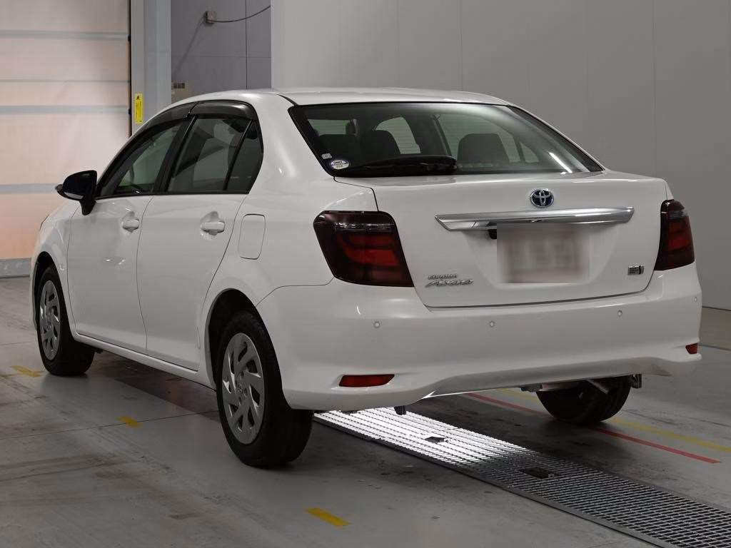 TOYOTA COROLLA AXIO