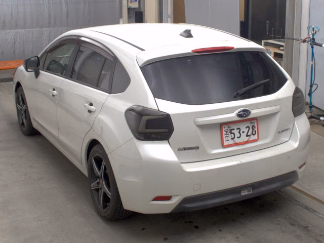 SUBARU IMPREZA