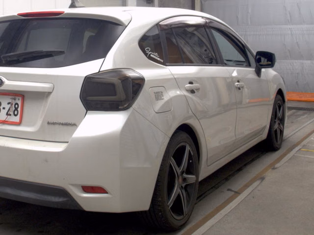 SUBARU IMPREZA