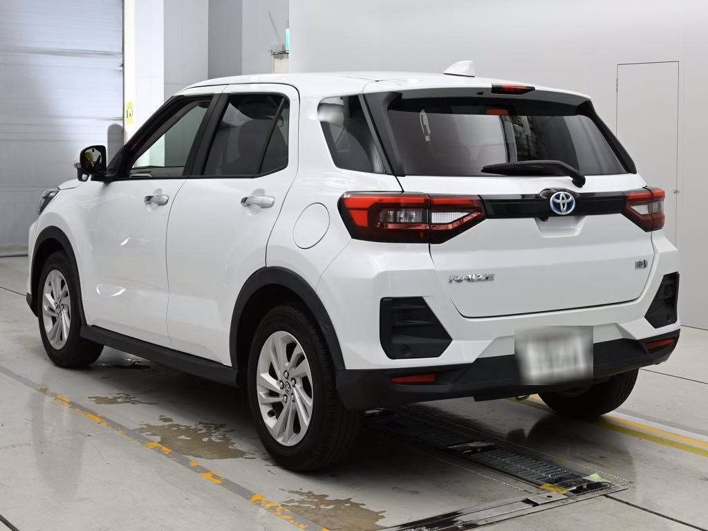 TOYOTA RAIZE