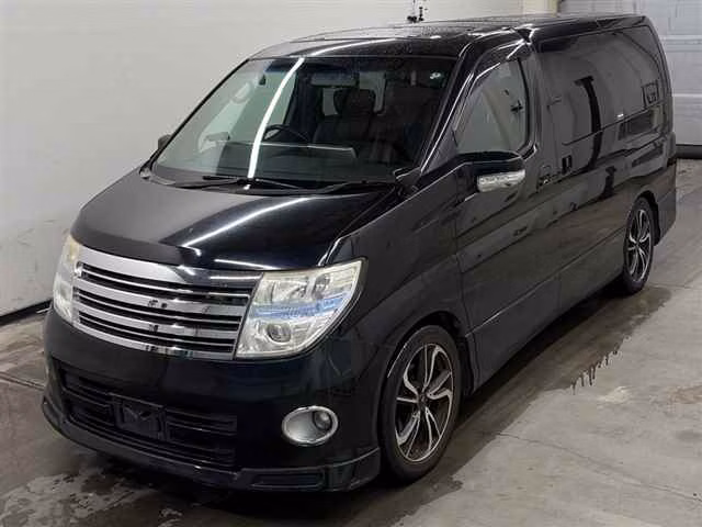 NISSAN ELGRAND