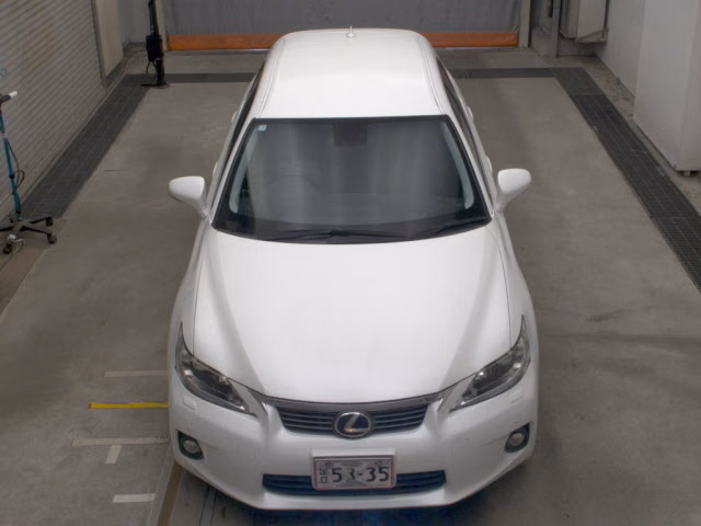 LEXUS CT200H