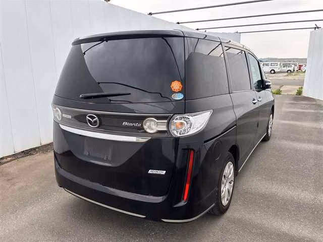 MAZDA BIANTE