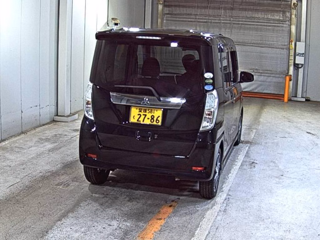 MITSUBISHI EK SPACE