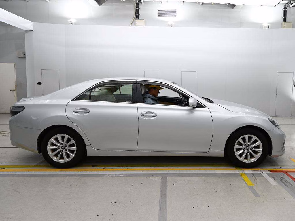 TOYOTA MARK X