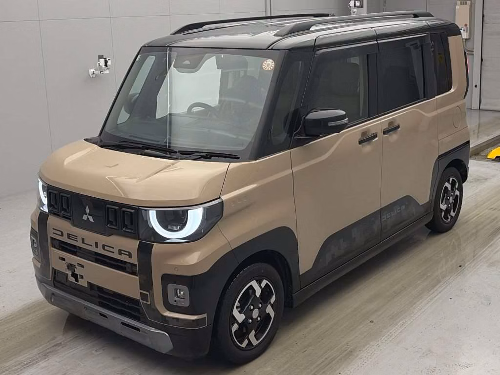 MITSUBISHI DELICA MINI