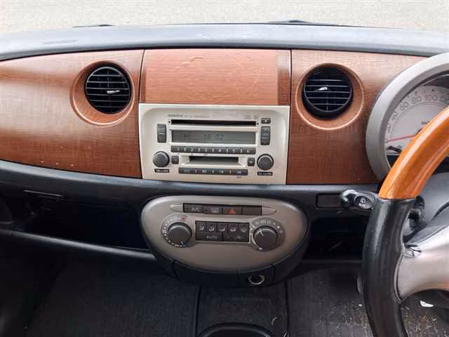 DAIHATSU MIRA GINO