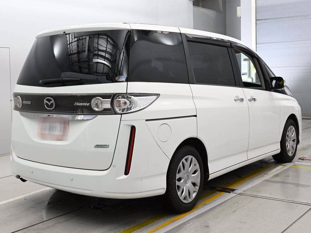 MAZDA BIANTE