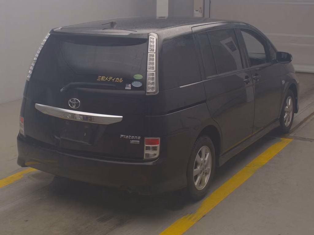TOYOTA ISIS