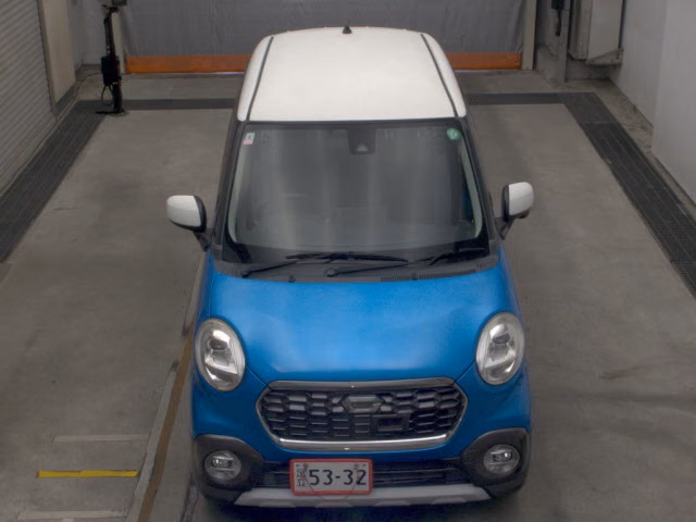 DAIHATSU CAST