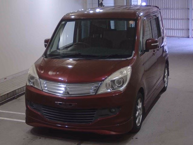 MITSUBISHI DELICA D:2