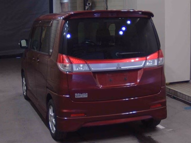 MITSUBISHI DELICA D:2