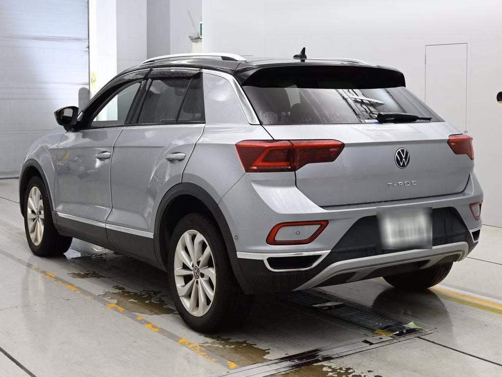 VOLKSWAGEN T-ROC