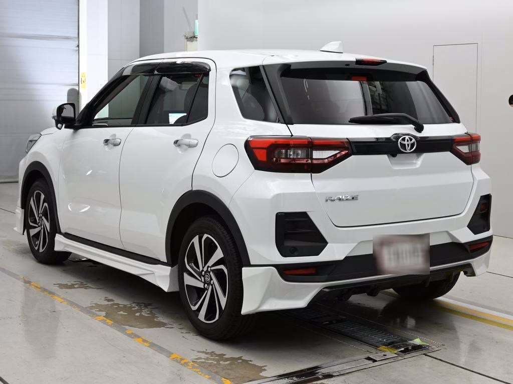 TOYOTA RAIZE