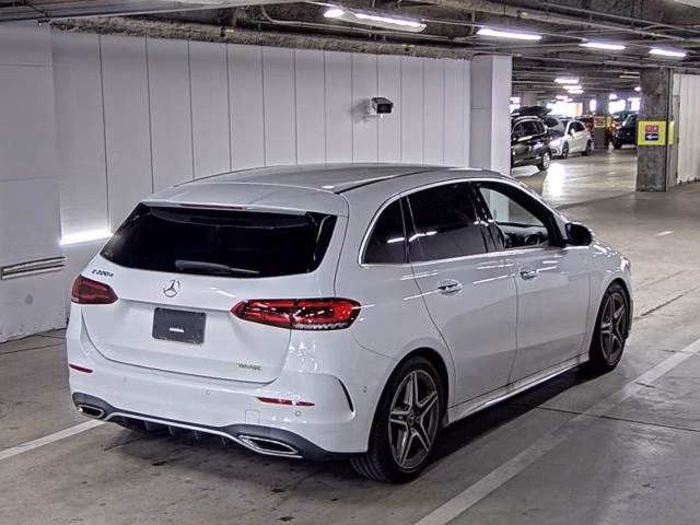MERCEDES-BENZ B-CLASS